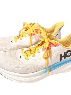 HOKA Clifton 9 Sneaker Womens Low Top Athletic Sneakers Size 6.5